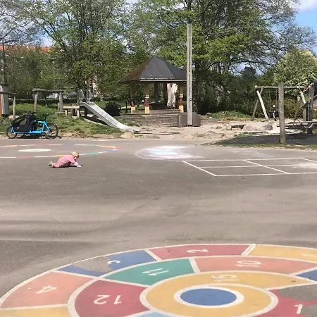 Metro Linde Alle 14, 3th 2720 Vanlose *