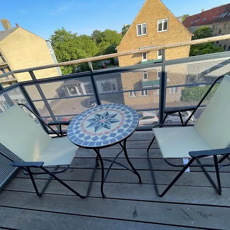 Metro Linde Alle 14, 3th 2720 Vanlose København